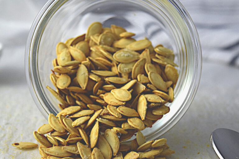 roasted pumpkin seeds
